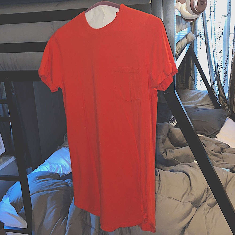 red t-shirt dress